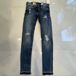 Skinny Ripped Jeans NWT